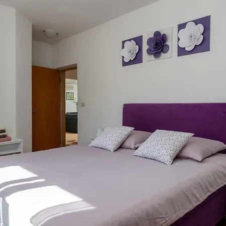 Holiday Home Sabina - Pet Friendly Casa de Férias *
