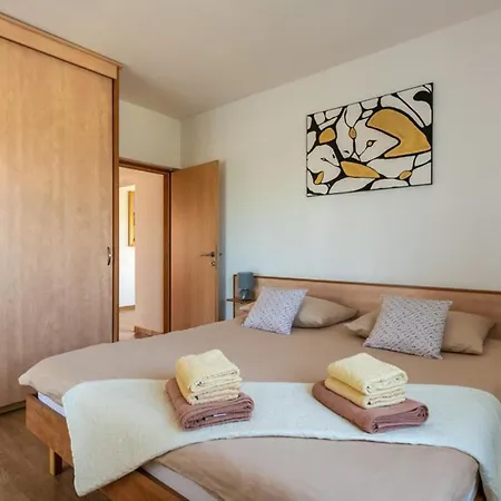 Holiday Home Sabina - Pet Friendly